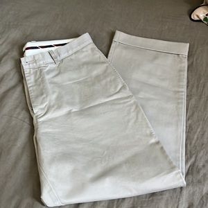 NWOT men’s essential chino j crew